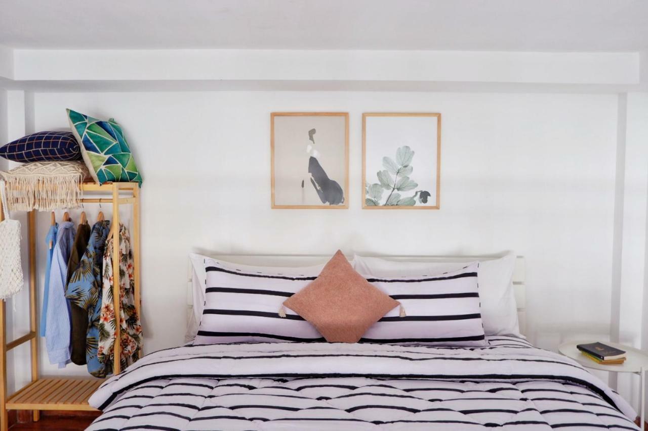 Hotel The Sloth Bali Canggu Zimmer foto