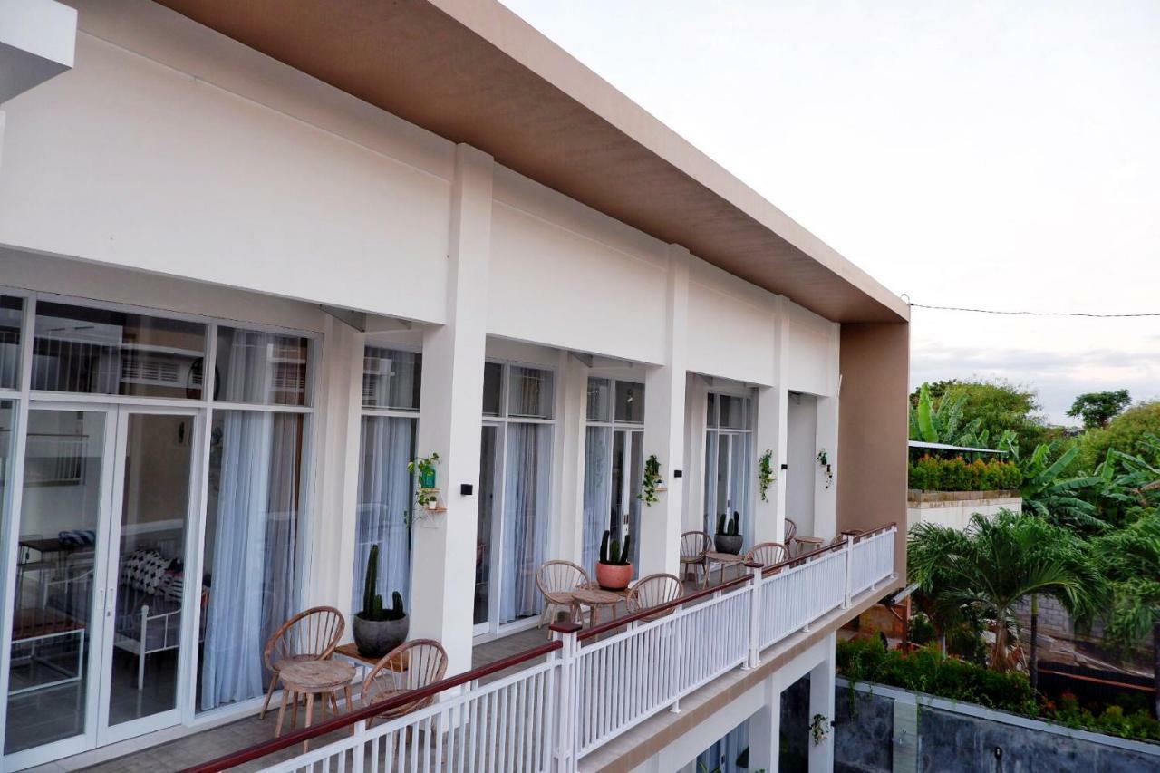Hotel The Sloth Bali Canggu Exterior foto