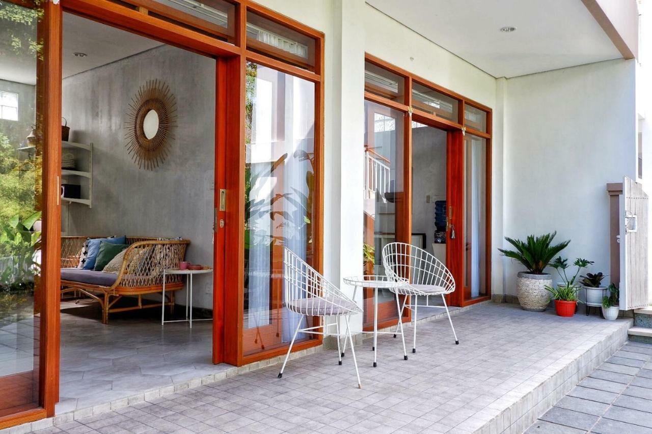 Hotel The Sloth Bali Canggu Exterior foto