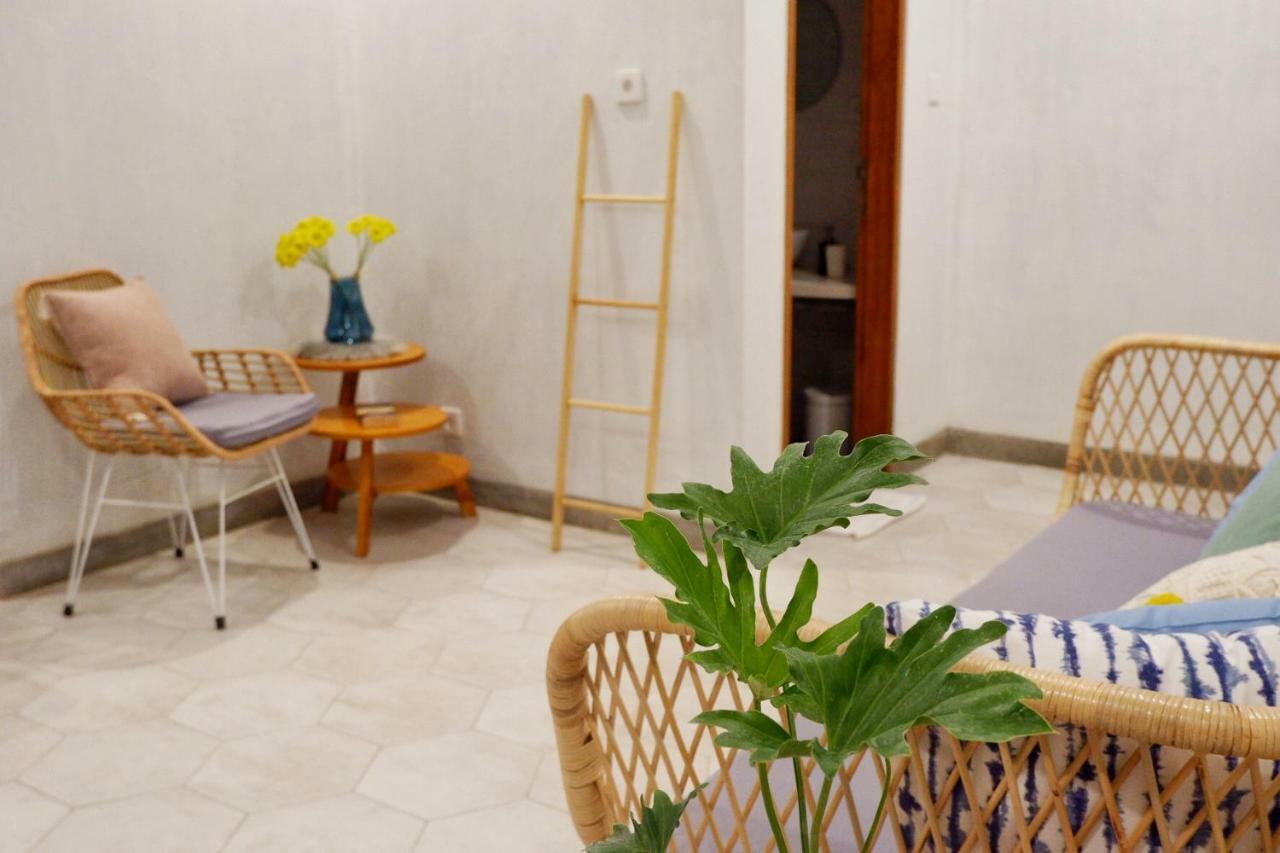 Hotel The Sloth Bali Canggu Exterior foto