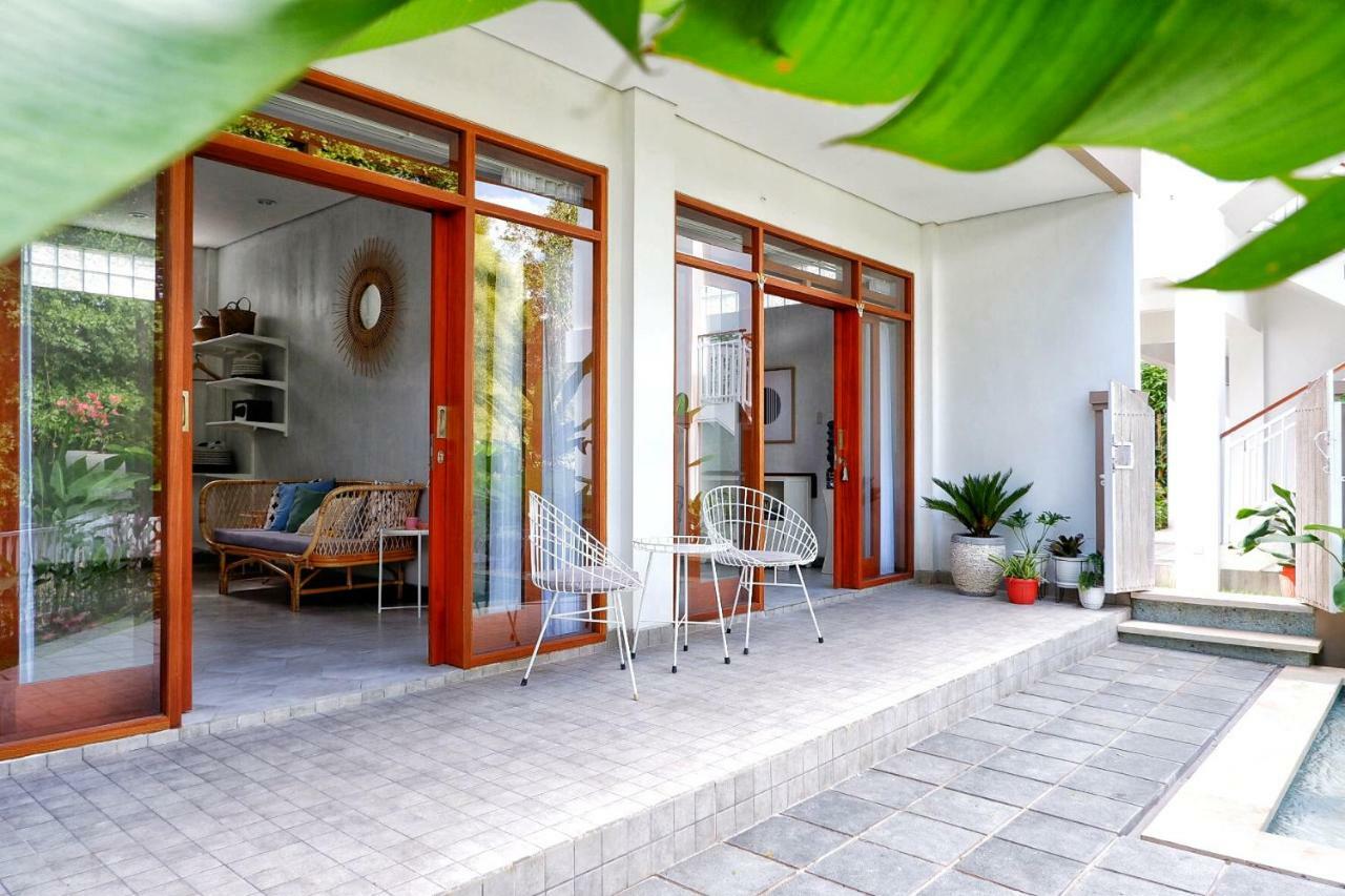 Hotel The Sloth Bali Canggu Exterior foto