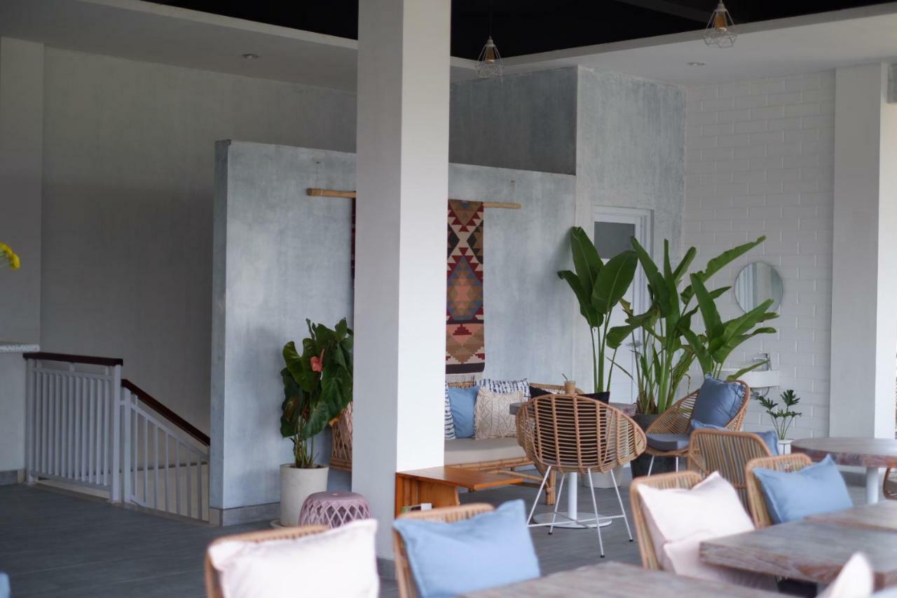 Hotel The Sloth Bali Canggu Exterior foto