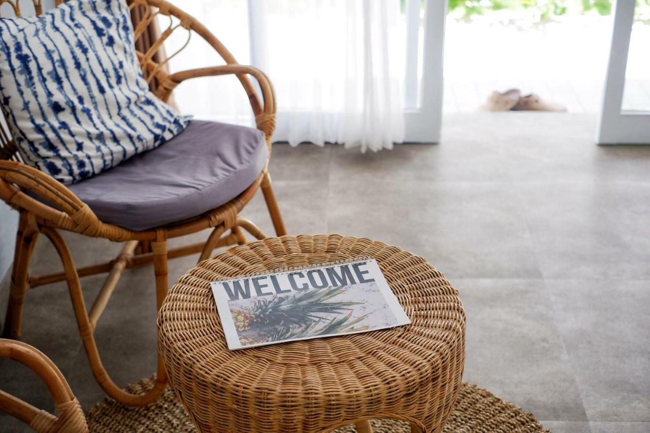 Hotel The Sloth Bali Canggu Exterior foto