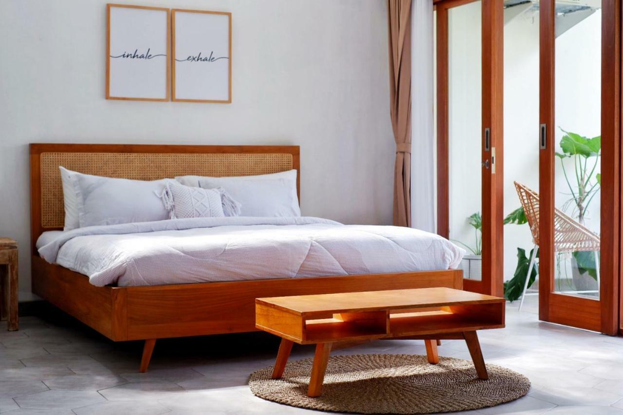 Hotel The Sloth Bali Canggu Exterior foto
